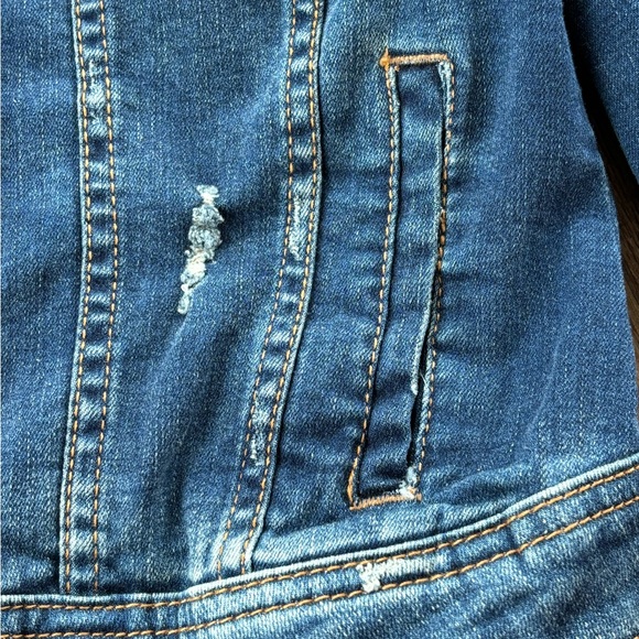 Aeropostale Distressed Jean Jacket in Dark Rinse, Size Small - Picture 5 of 11